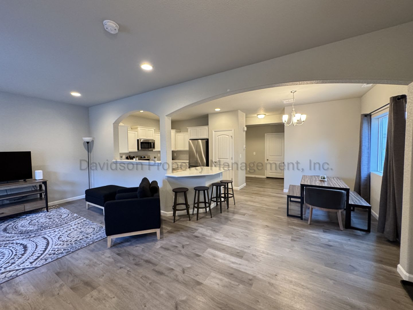 Gorgeous 3 Bedroom Townhouse In Lorson Ranch – photo 2