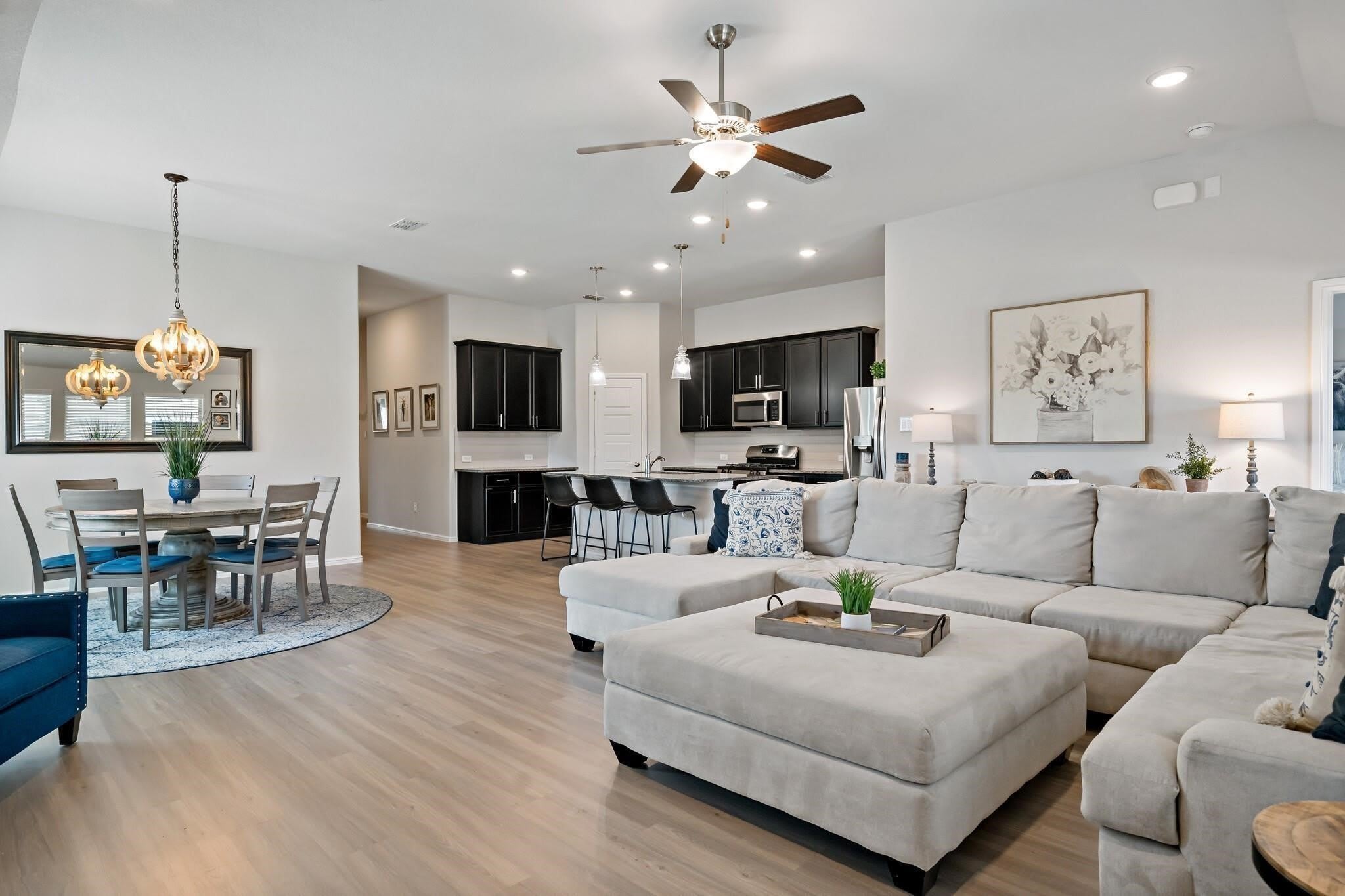 1517 Sweetwater Way – photo 3