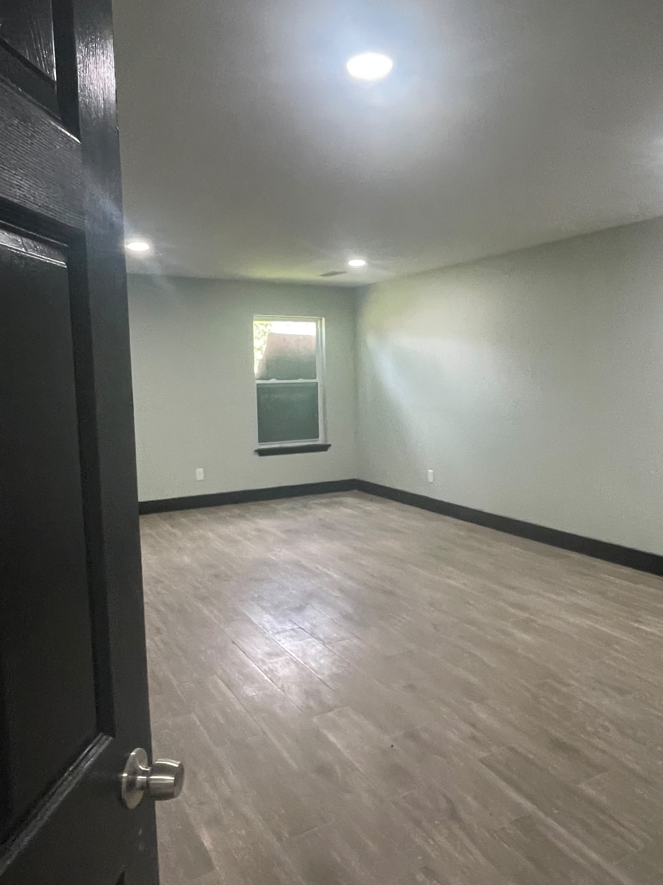 734 Inez Street – photo 5