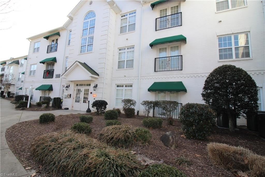 100 Sunset Circle – photo 1