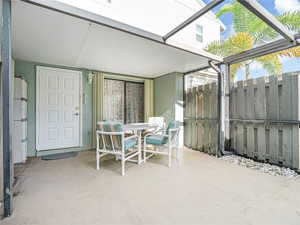 1198 Breezy Way – photo 5