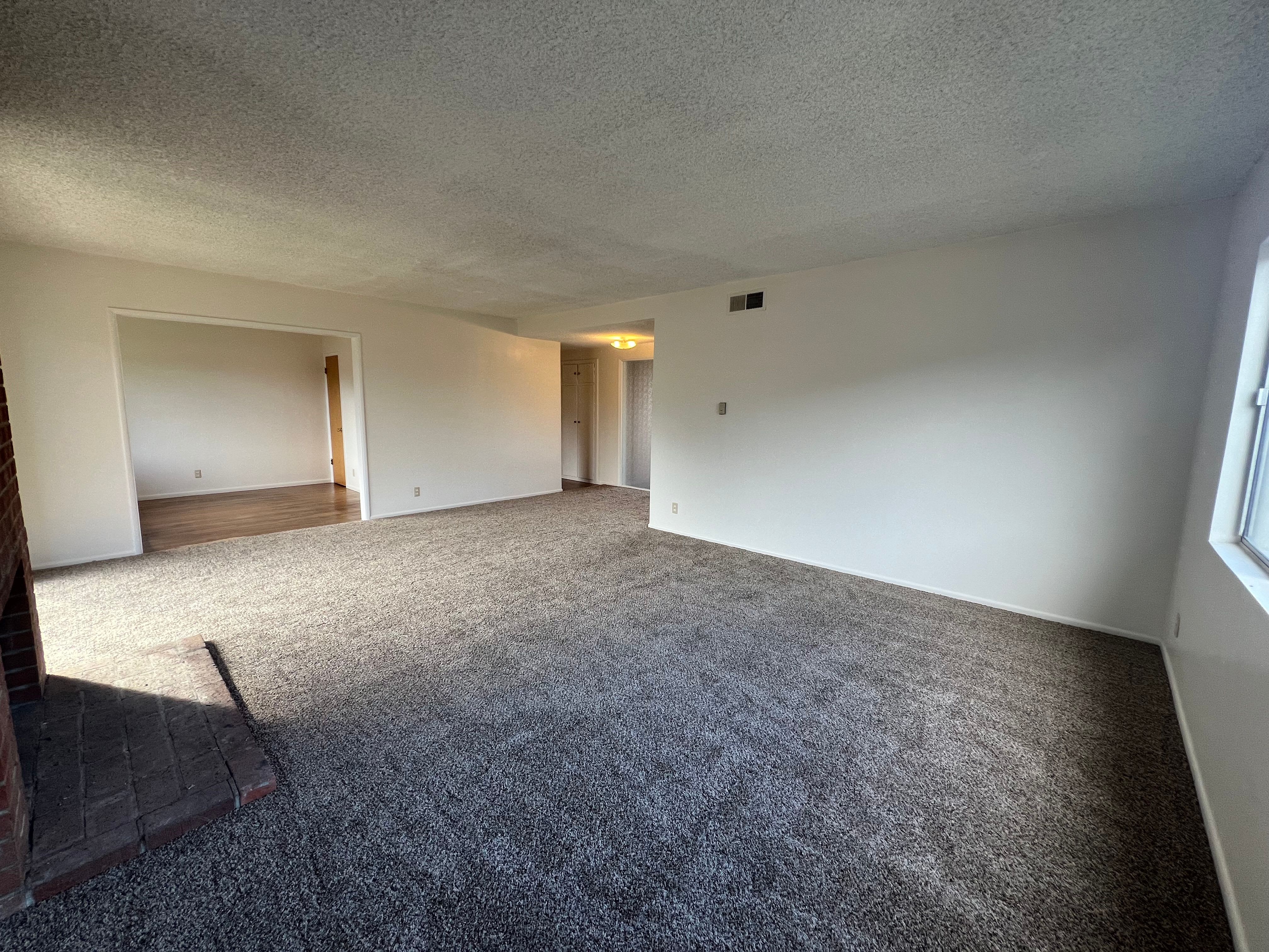 412 S A St – photo 4