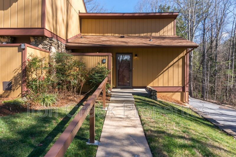137 Colony Dr – photo 2