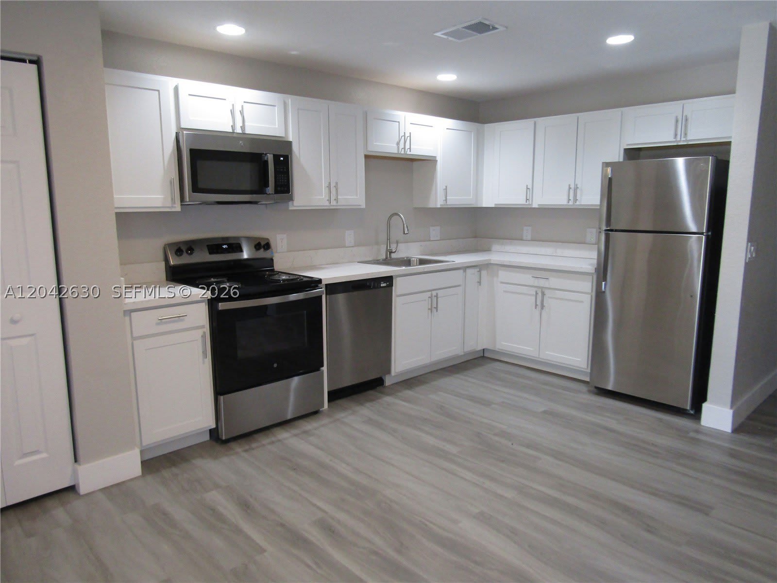 2703 S Ansel – photo 2