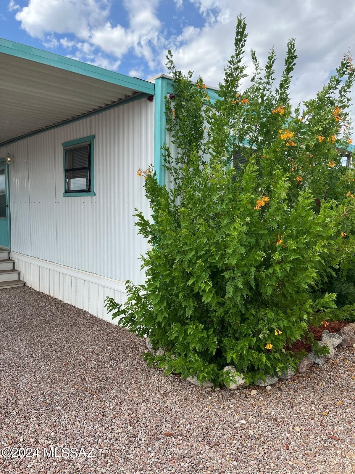 2602 E Walnut Street – photo 3