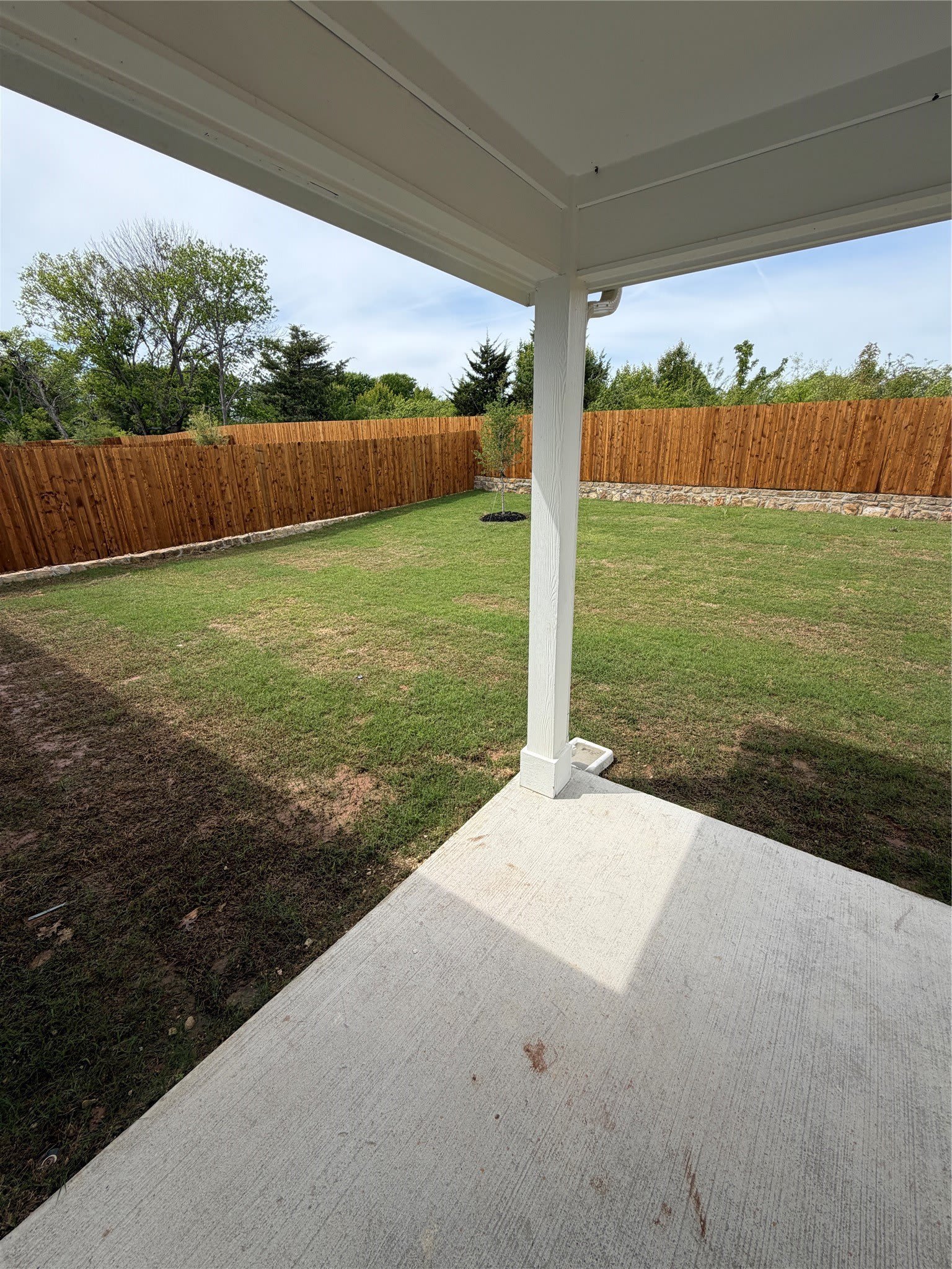 2203 Rannoch Street – photo 3