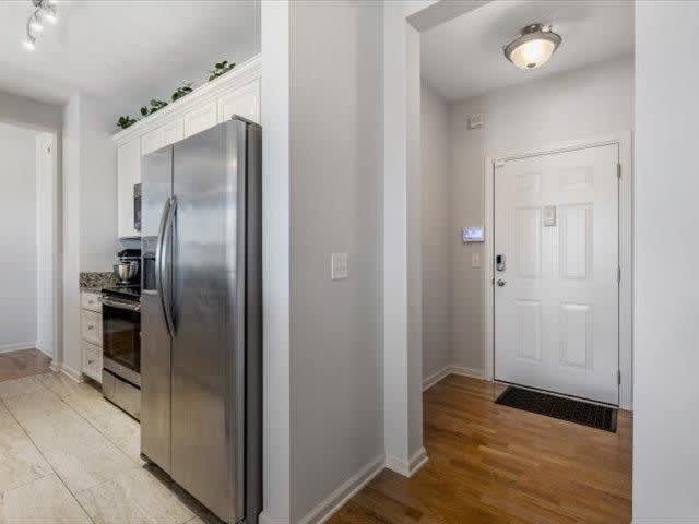 580 South Main StreetUnit 204 – photo 4