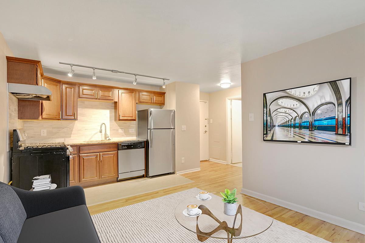 Logan Terrace – photo 2