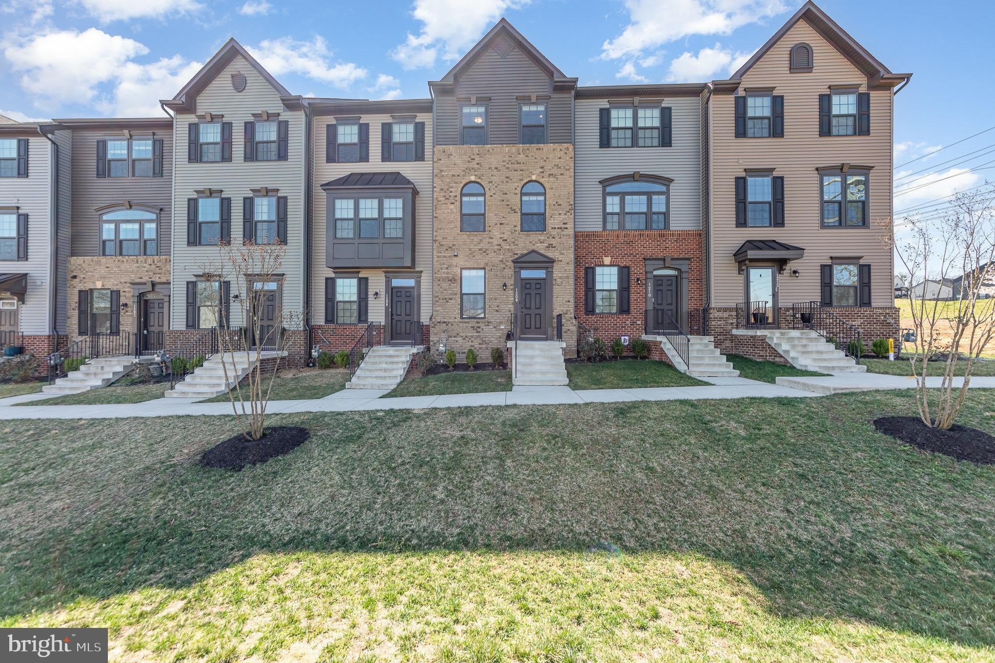 1208 ALUM SPRING Road – photo 1