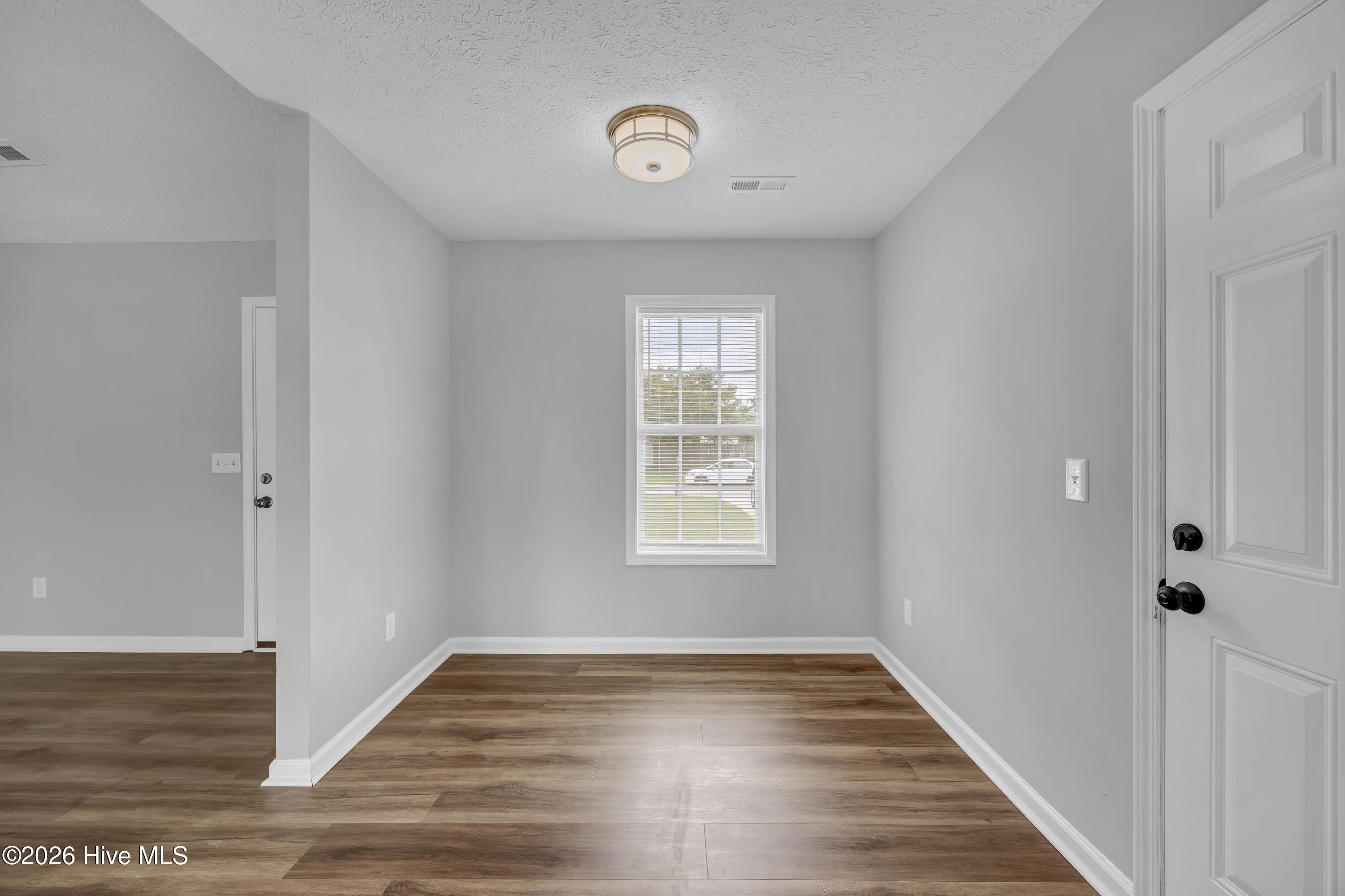 7005 Alamosa Drive – photo 3