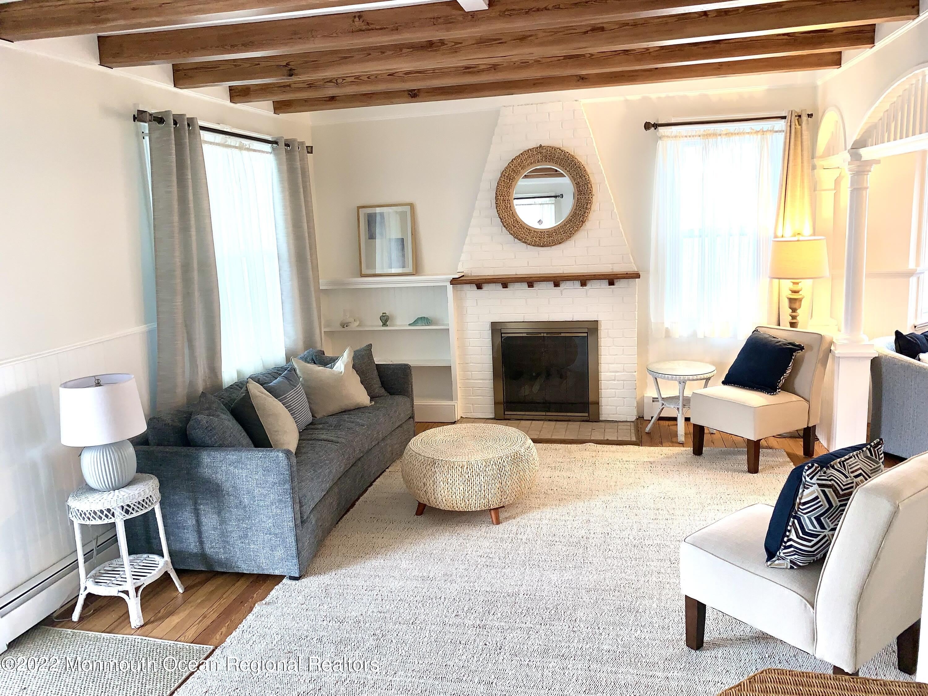 209 4th Avenue – photo 5