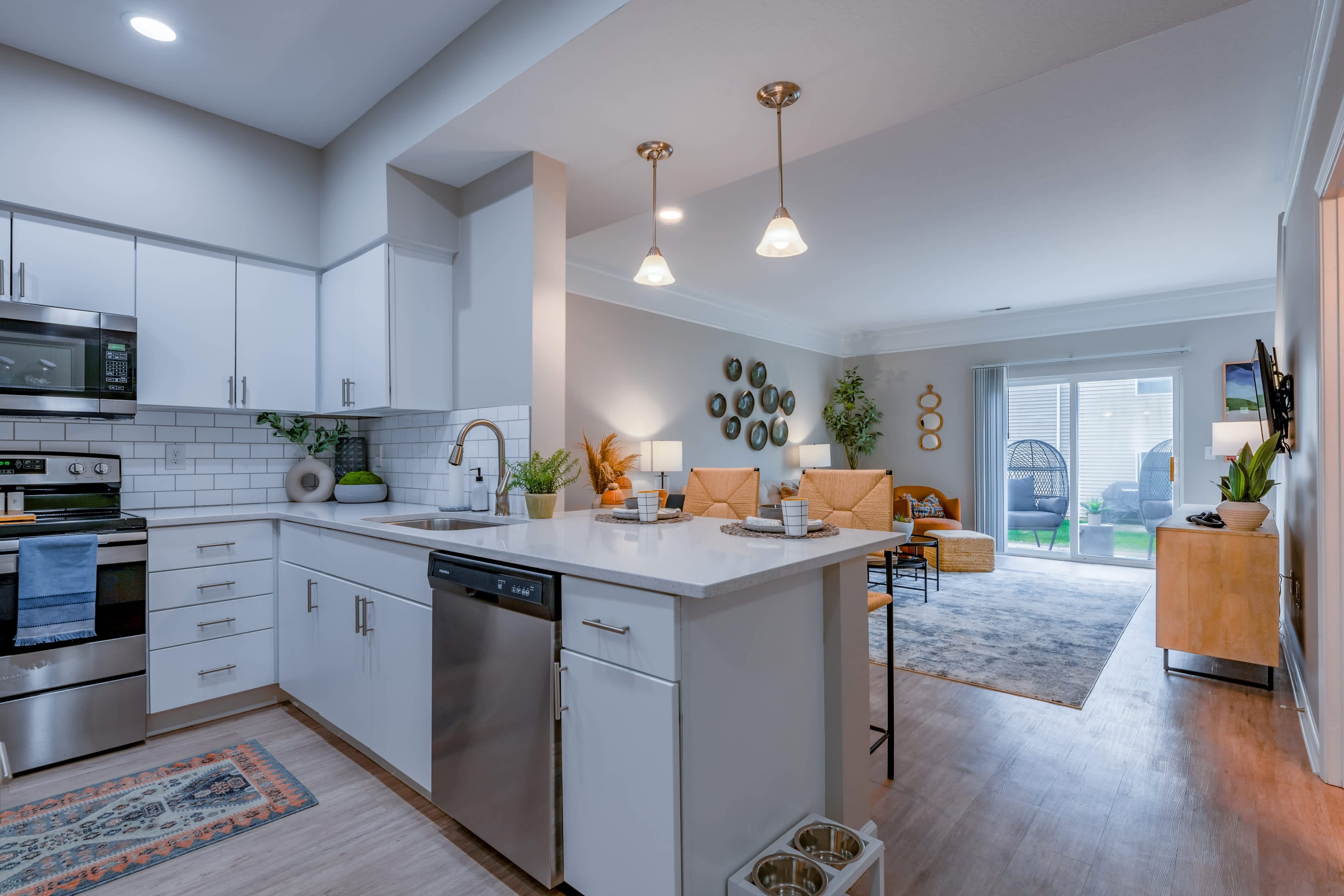 Hilliard Grand Apartments – photo 3