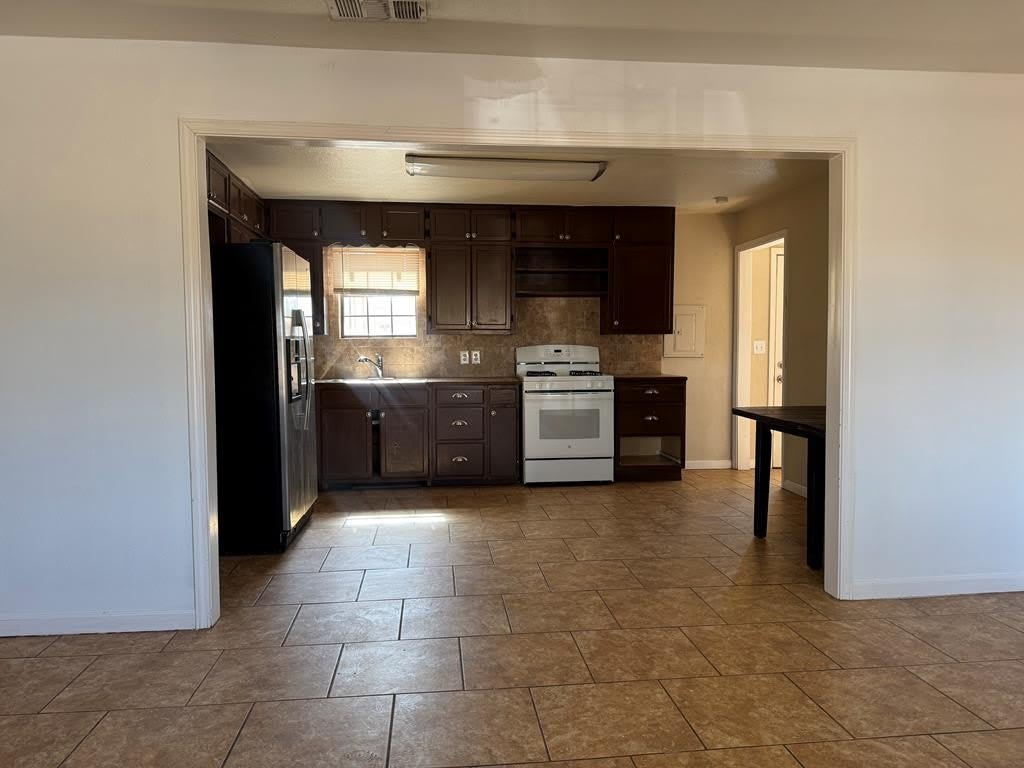 5405 Mcknight Dr – photo 2
