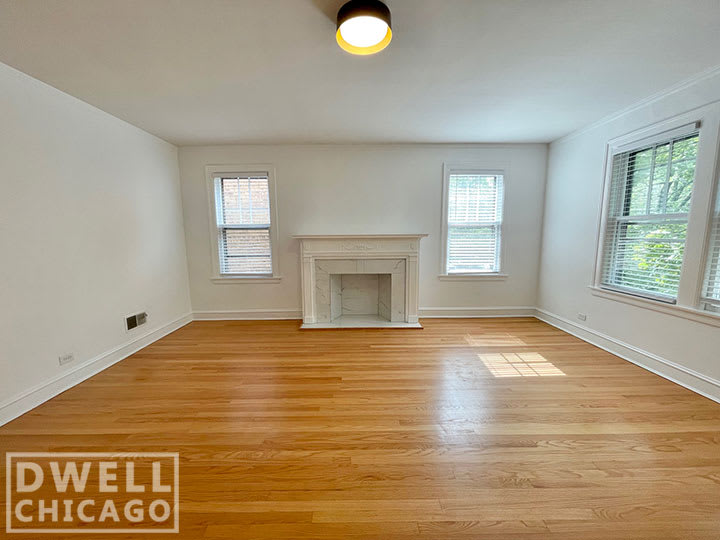 5801 N Richmond St – photo 3