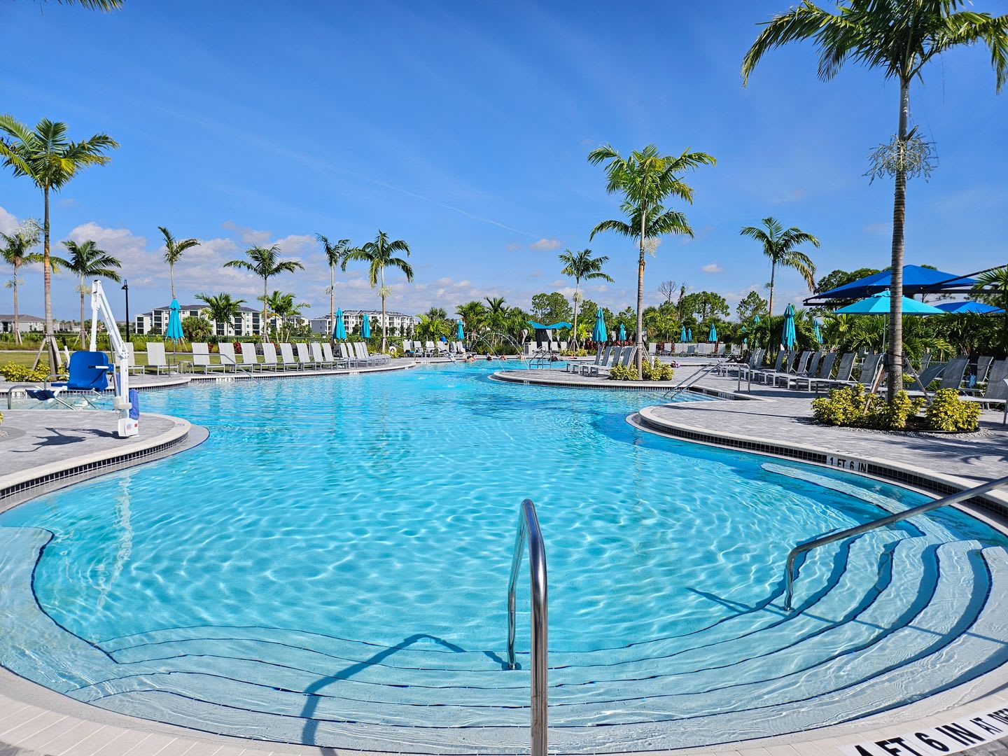 Seasonal Short-Term 3 Bedroom 2 Bathroom Coach Home in Wellen Golf & Country Club! – photo 3