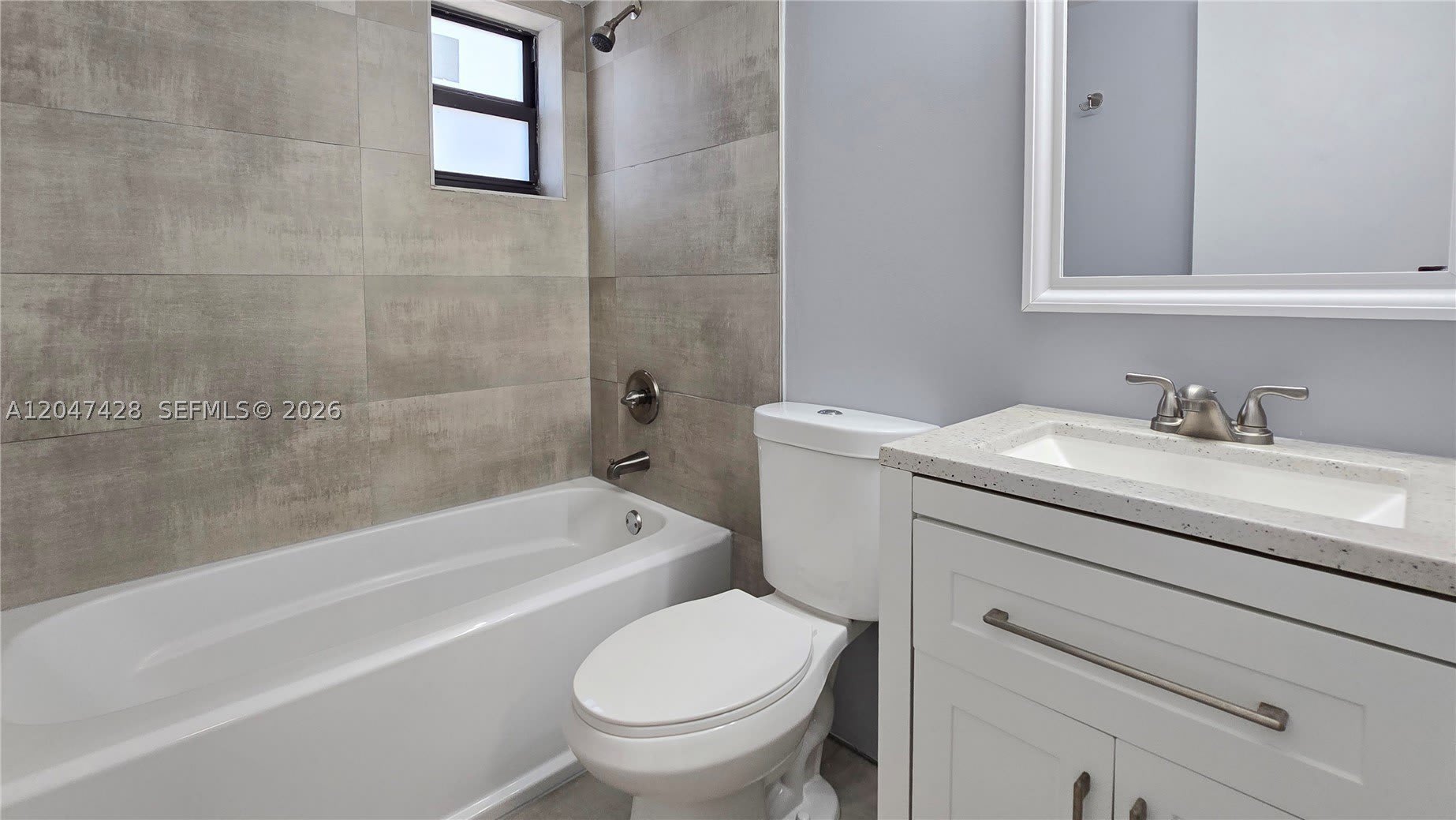 50 W 28th St – photo 4