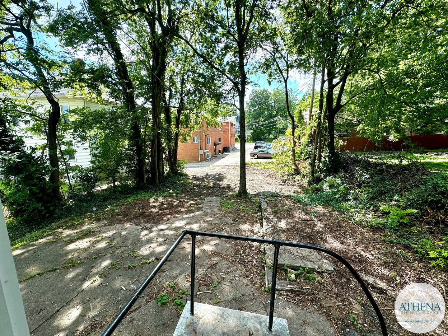 5 Bedroom / 3 Bath House – photo 2