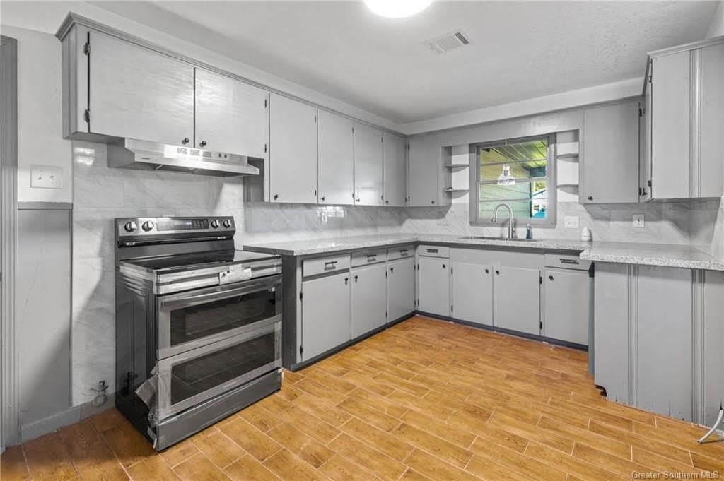 2707 Tupelo Street – photo 5