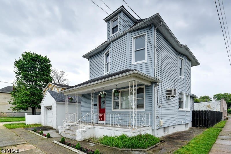 40 Grove St – photo 5