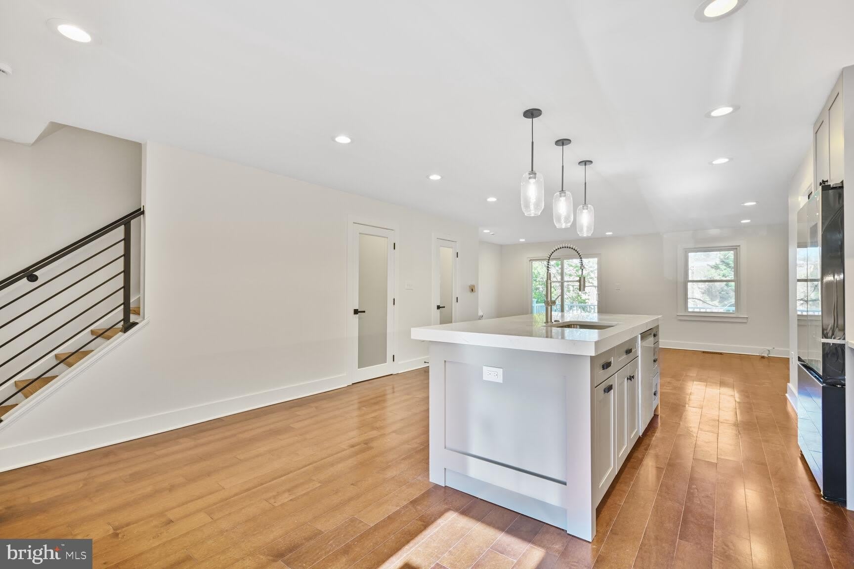 10222 ARIZONA Circle – photo 5