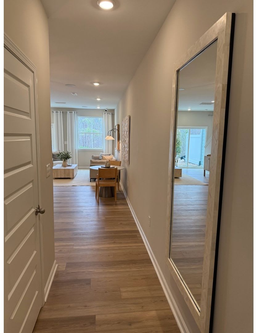 Charming 3Br Townhome In Durham – photo 2