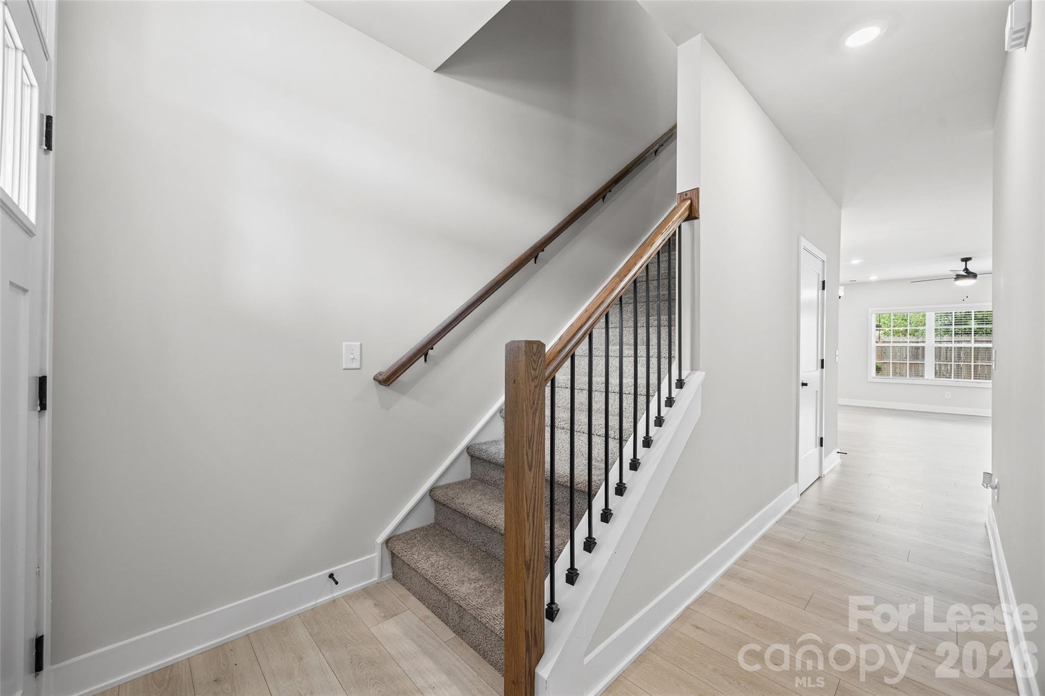 720 Pinecone Drive – photo 3