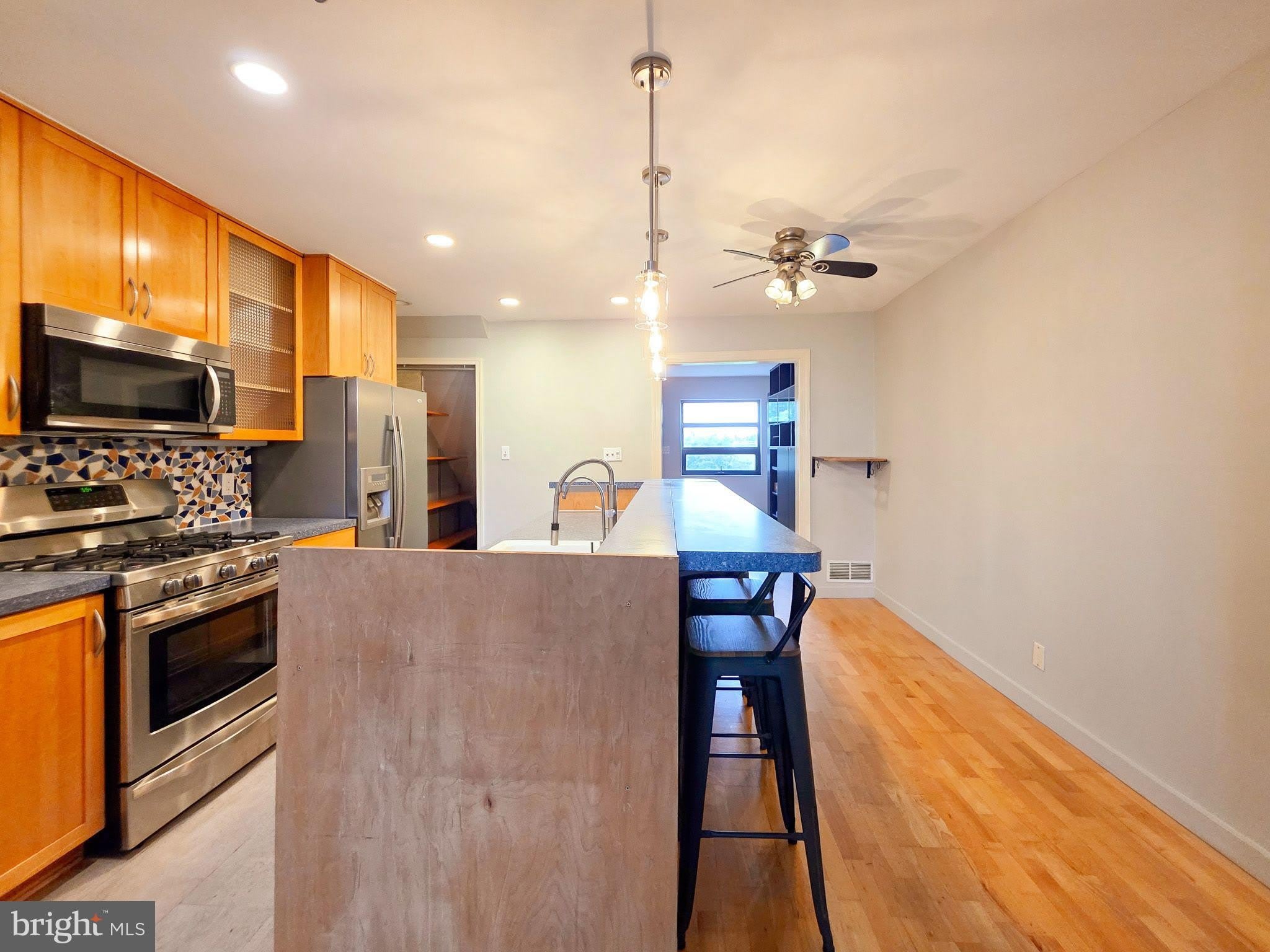 536 E GLENDALE Avenue – photo 5