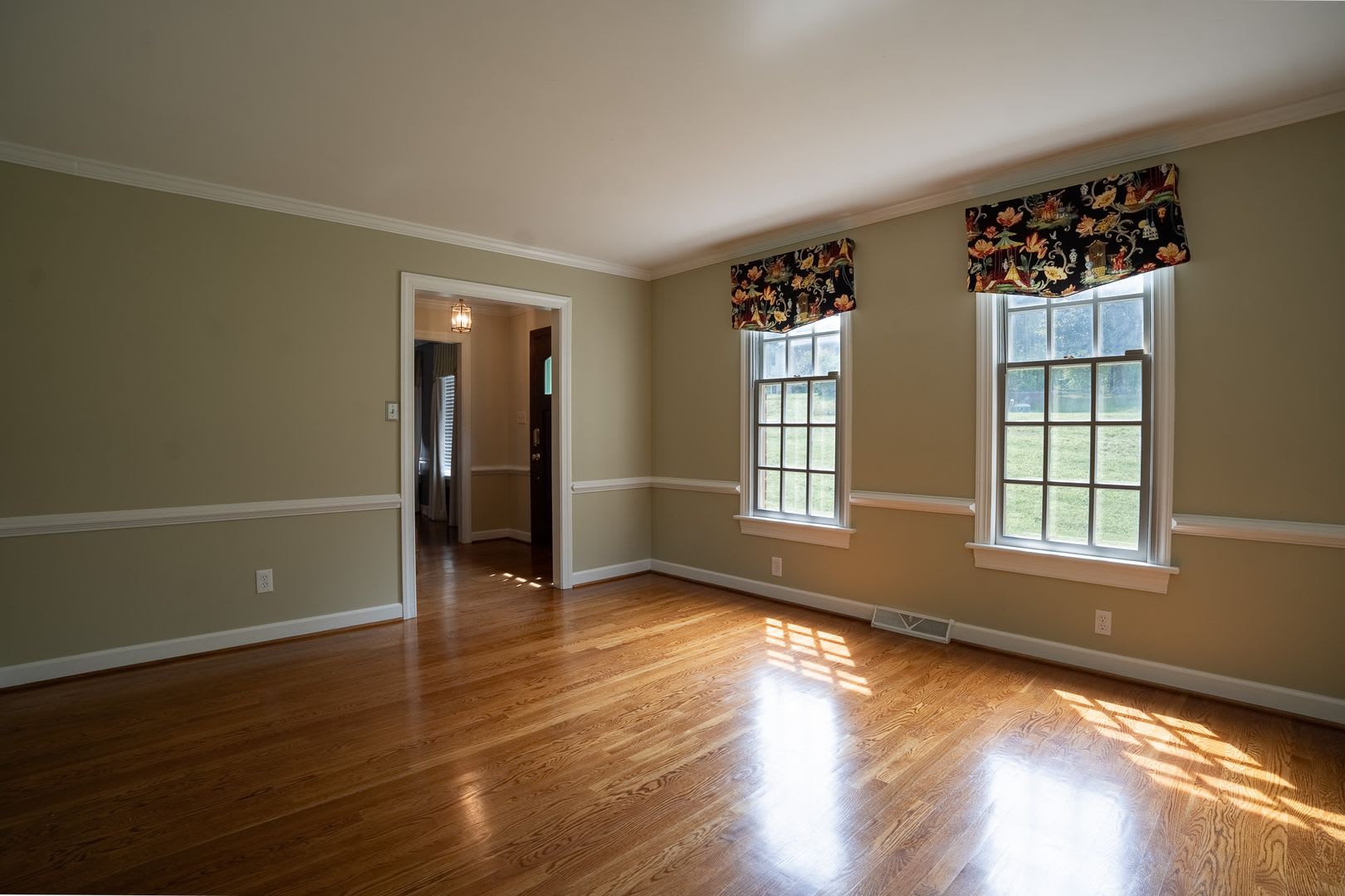 4716 HERITAGE DR – photo 5