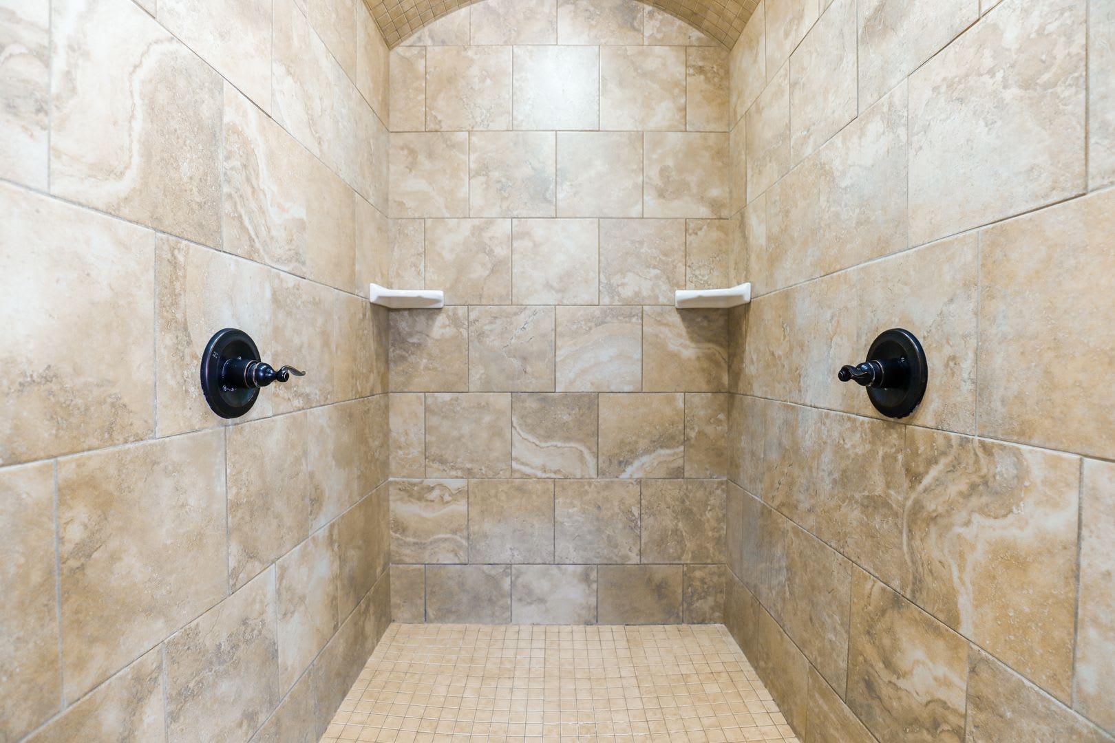 Beautiful 4 bedroom 2 bathroom – photo 5