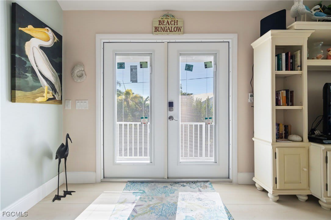 424 Lagoon Drive – photo 5