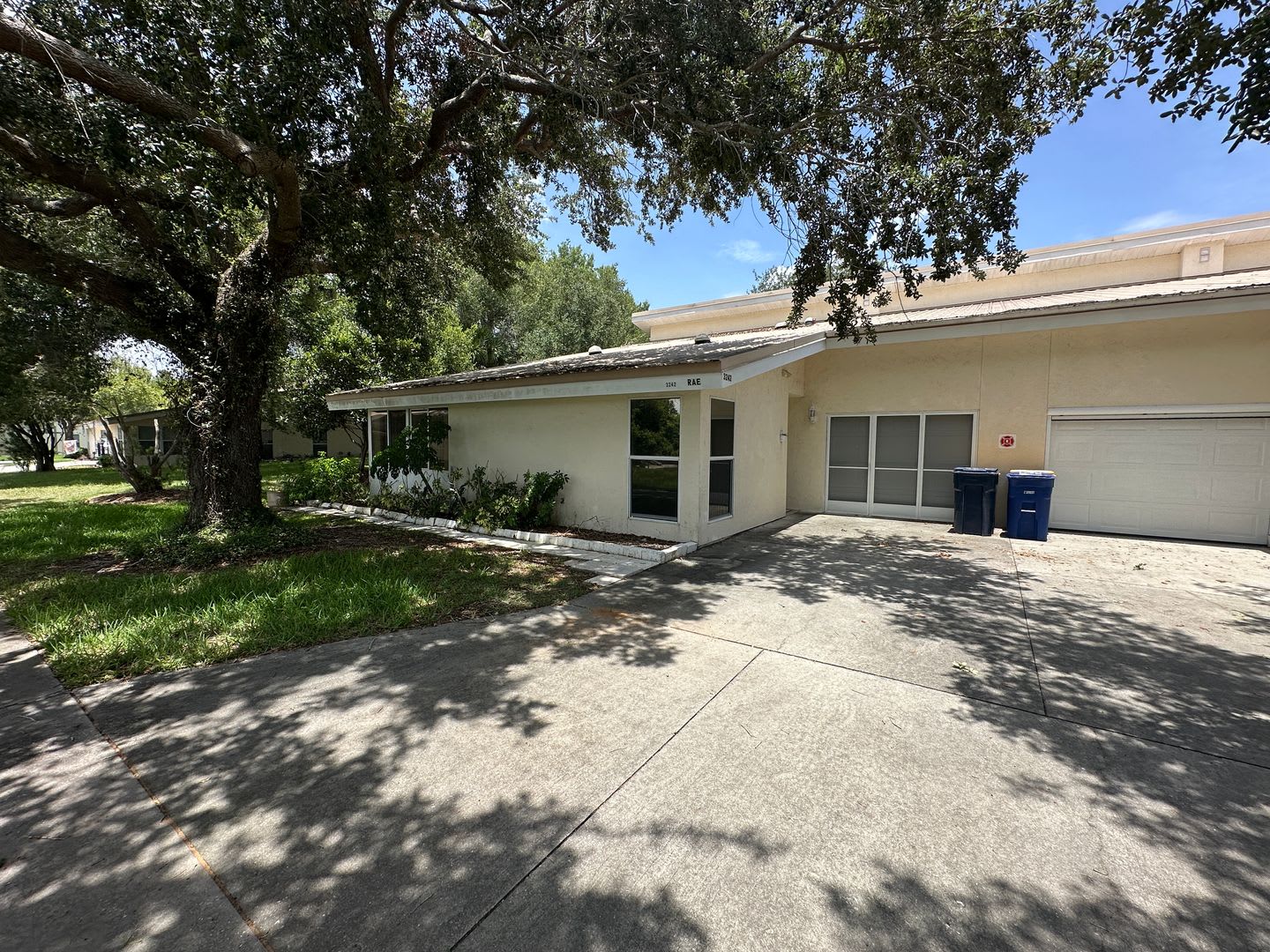 Experience Maintenance-Free 55+ Living at The Cove at Tavares Village! – photo 1