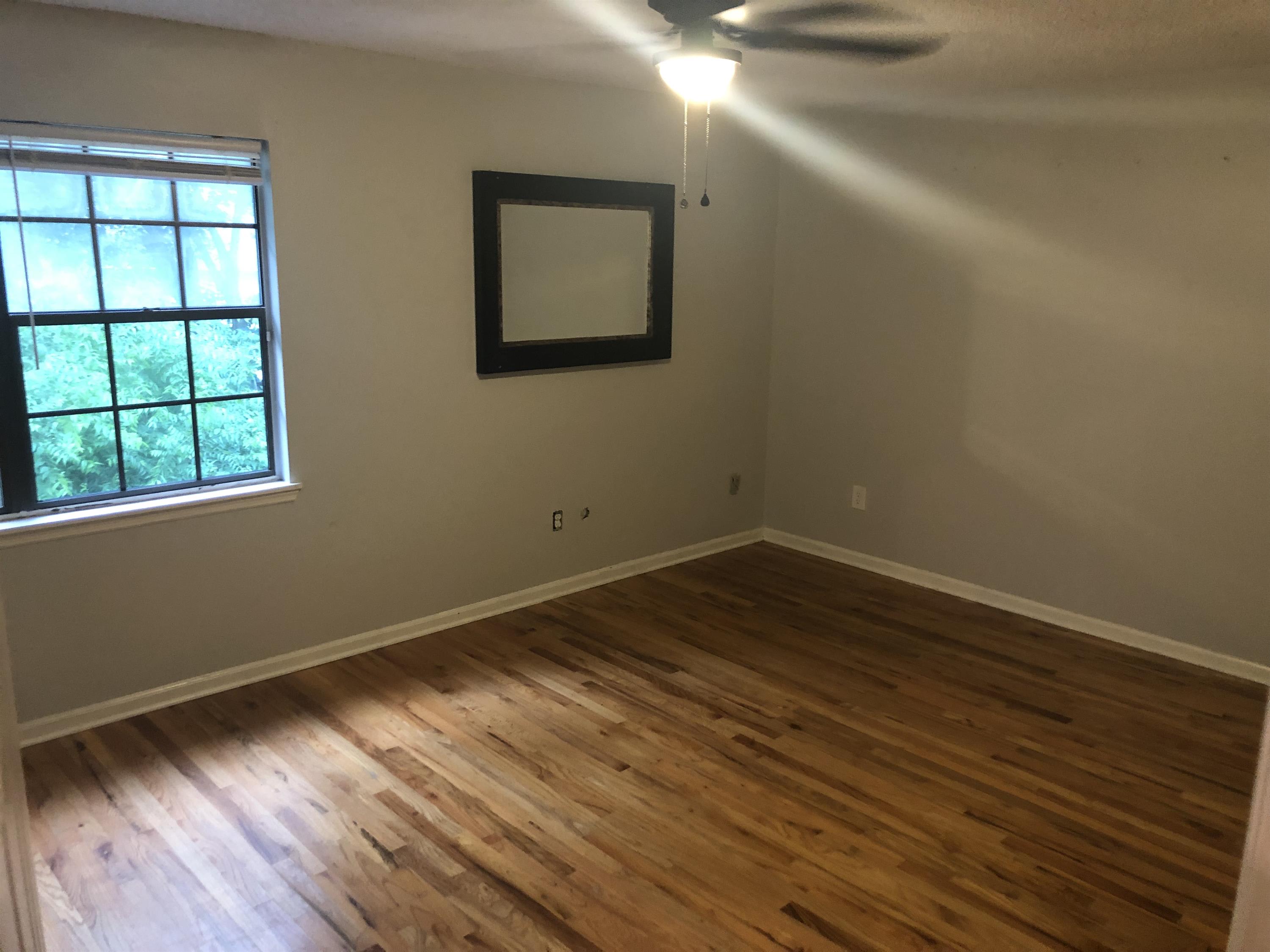 1242 Chee Lane – photo 5