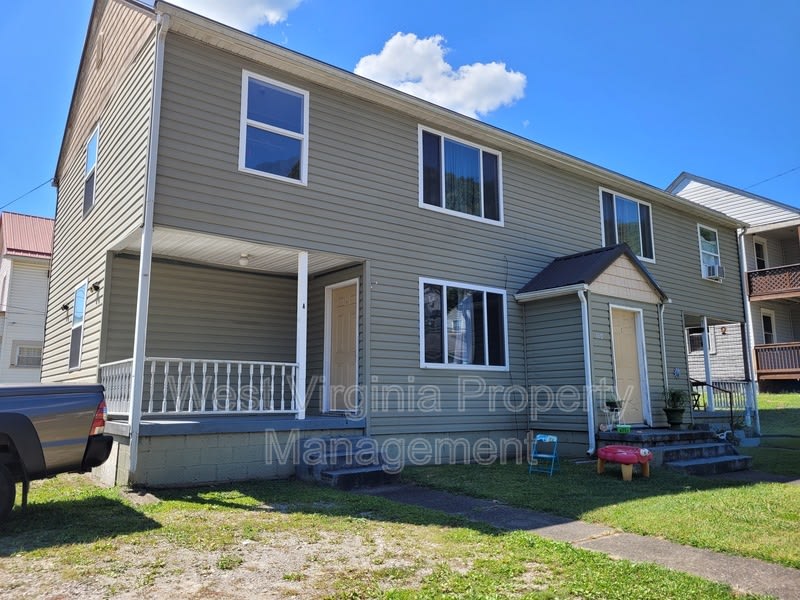 114 Barber Lane – photo 1