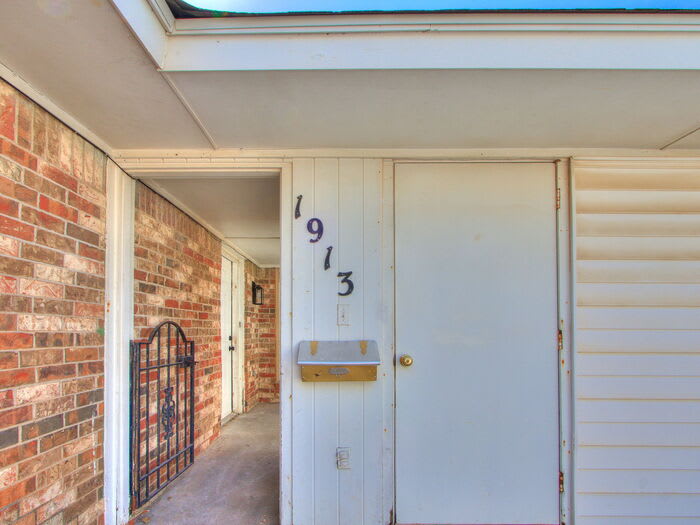 1913 North Moulton Court – photo 3