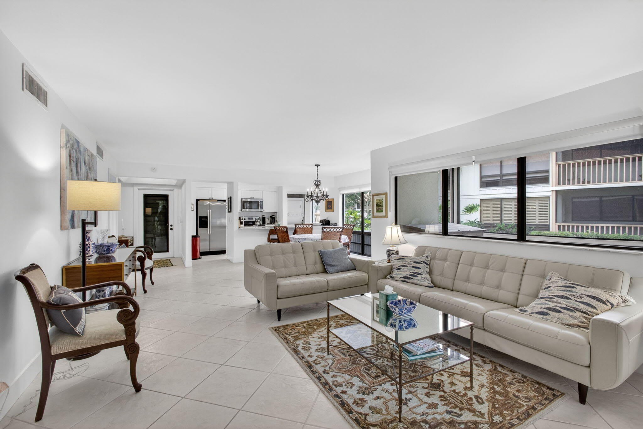 611 Brackenwood Cove – photo 2