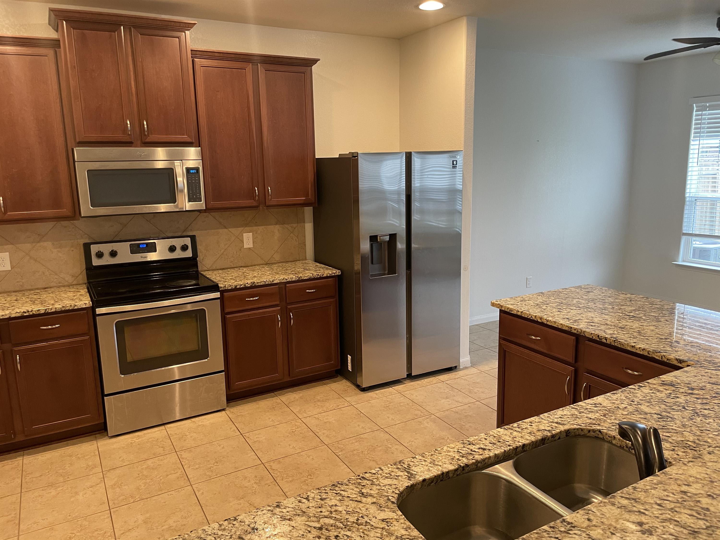 1680 Breanna Lane – photo 5