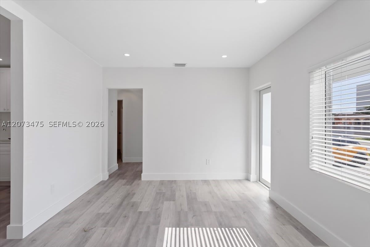 449 E 10th St – photo 4