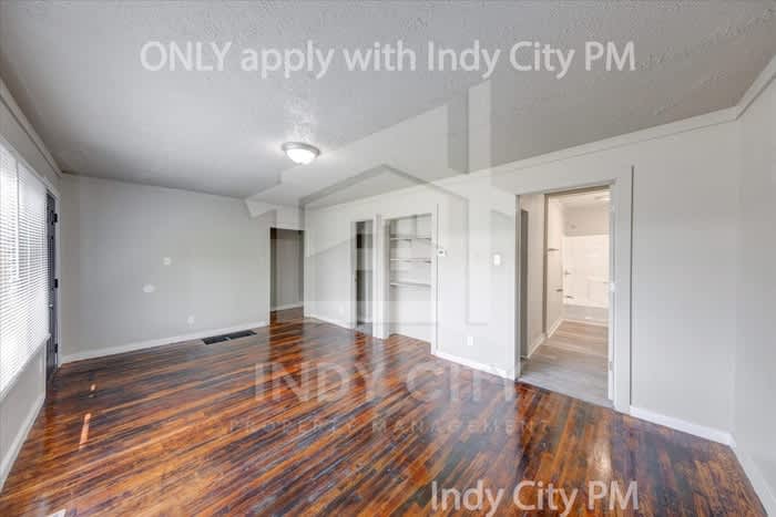 1836 East Sumner Avenue – photo 5