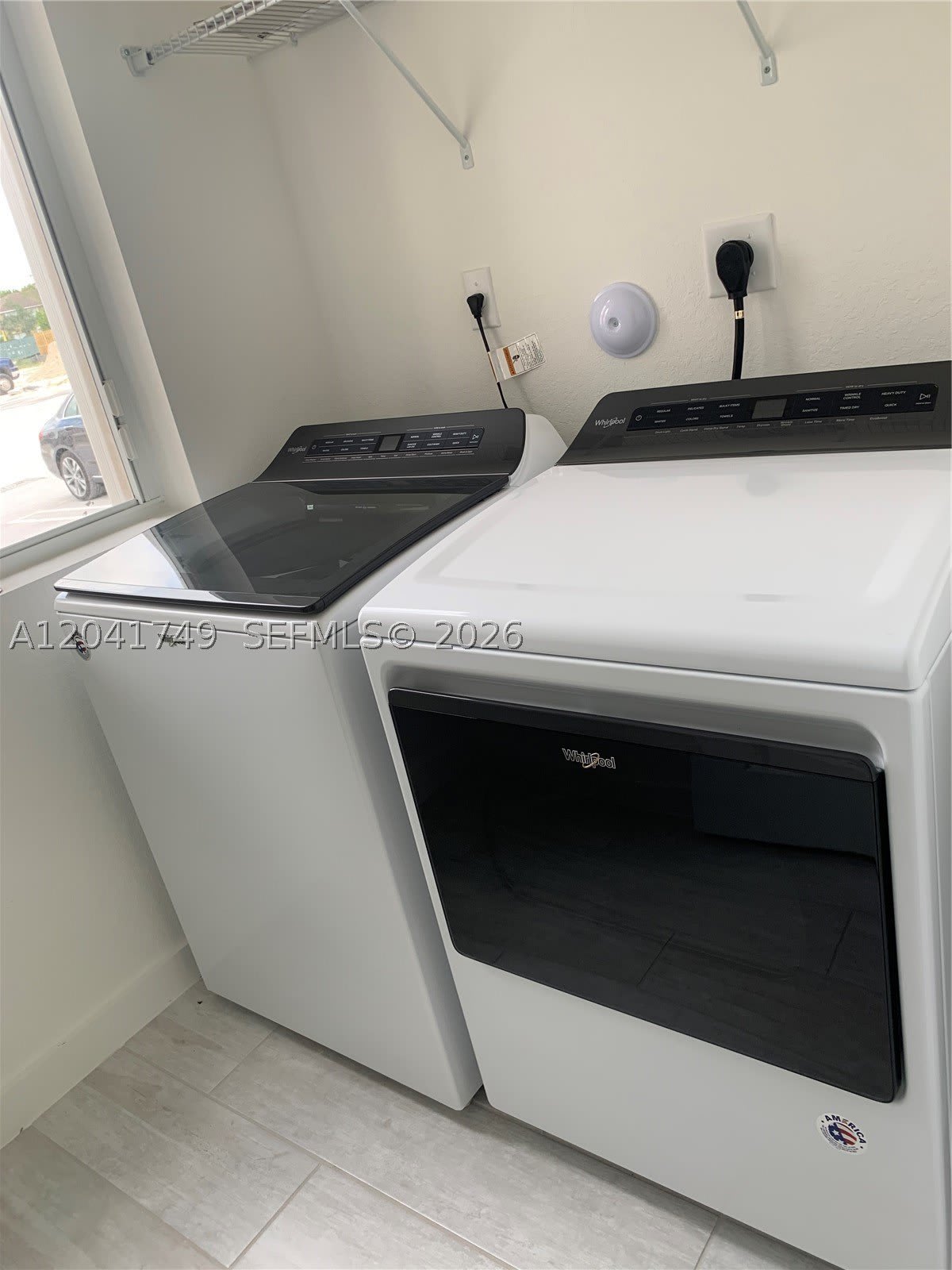 1068 SE 24th Ave – photo 5