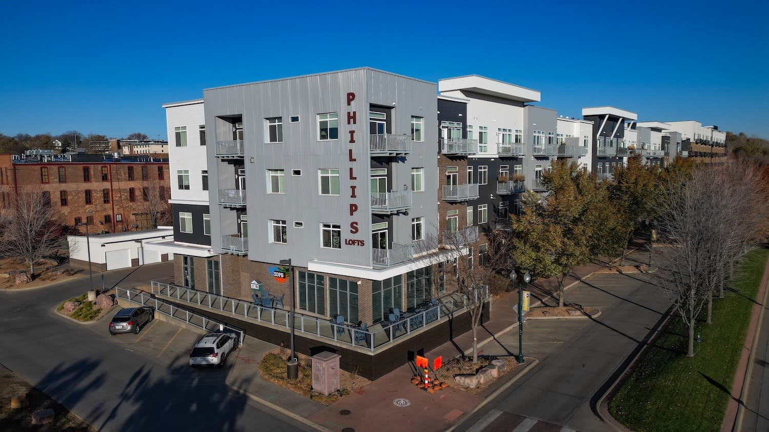 Phillips Avenue Lofts – photo 4