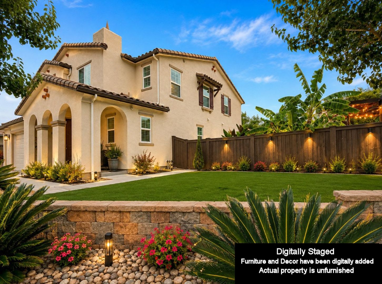 Beautiful Home In Oak Creek – photo 4