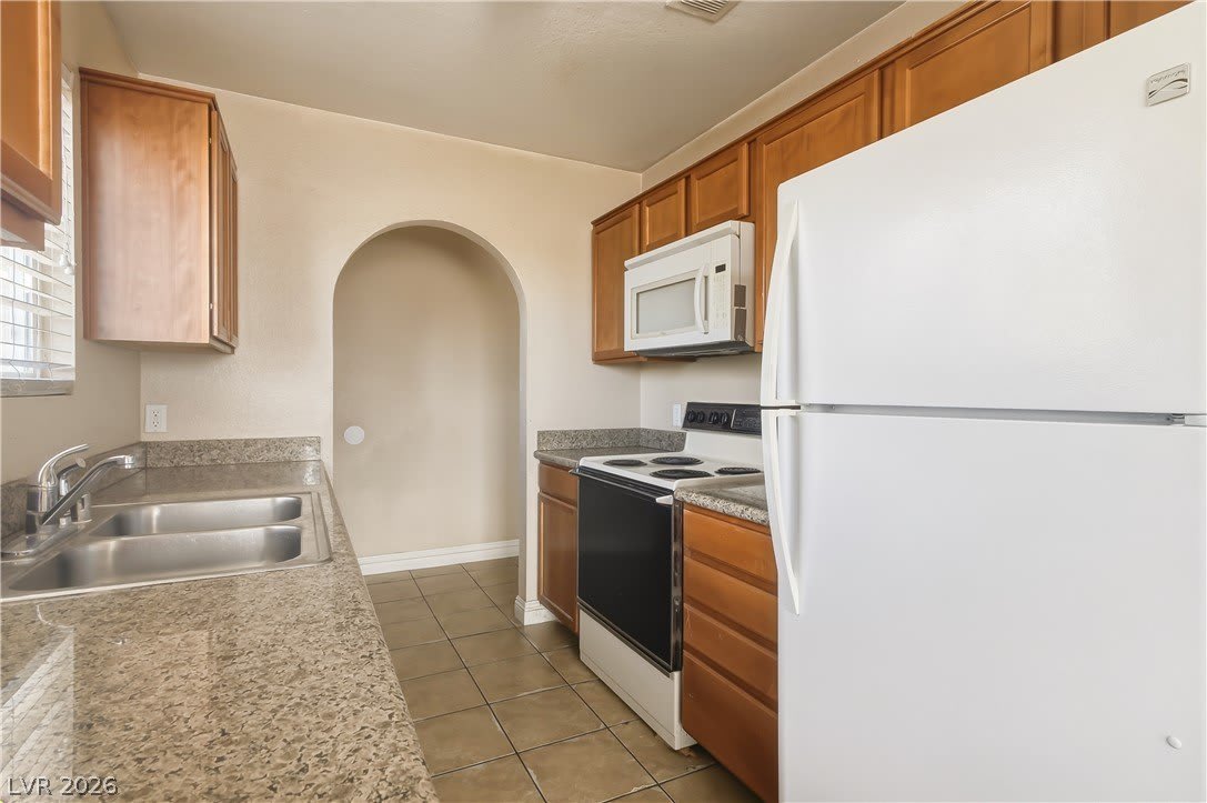 1810 N Decatur Boulevard – photo 3