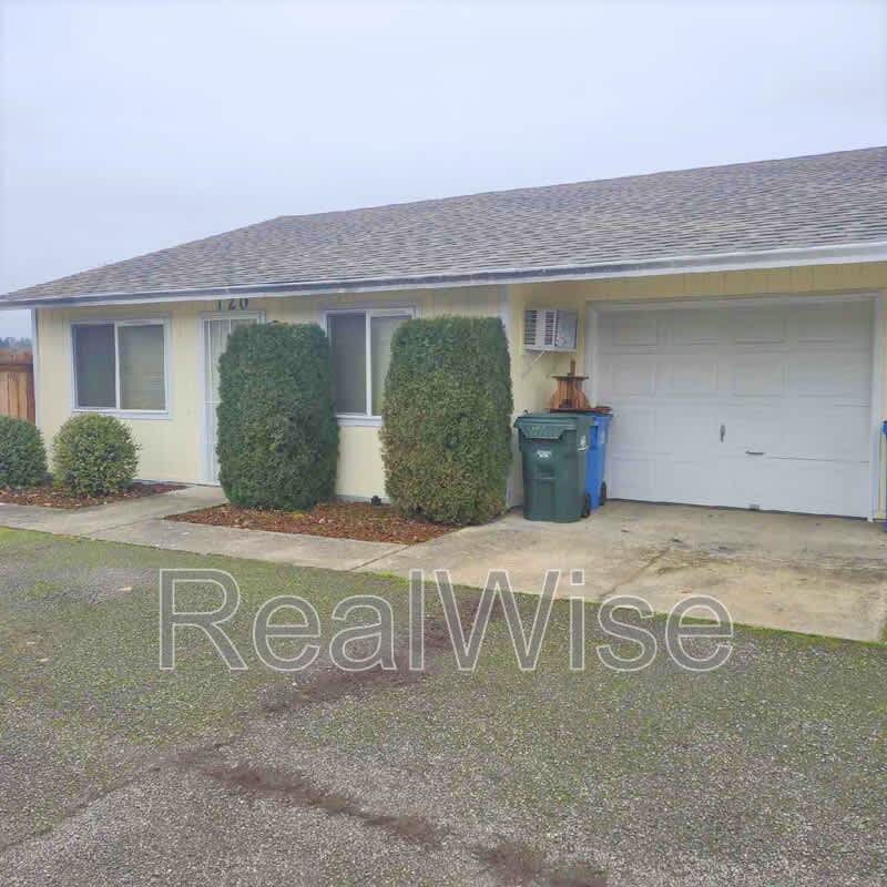 120 Sunny Ln – photo 1