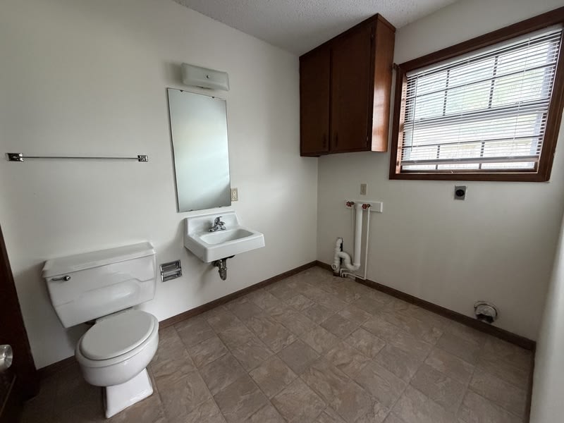 3427 Harvard Road – photo 3