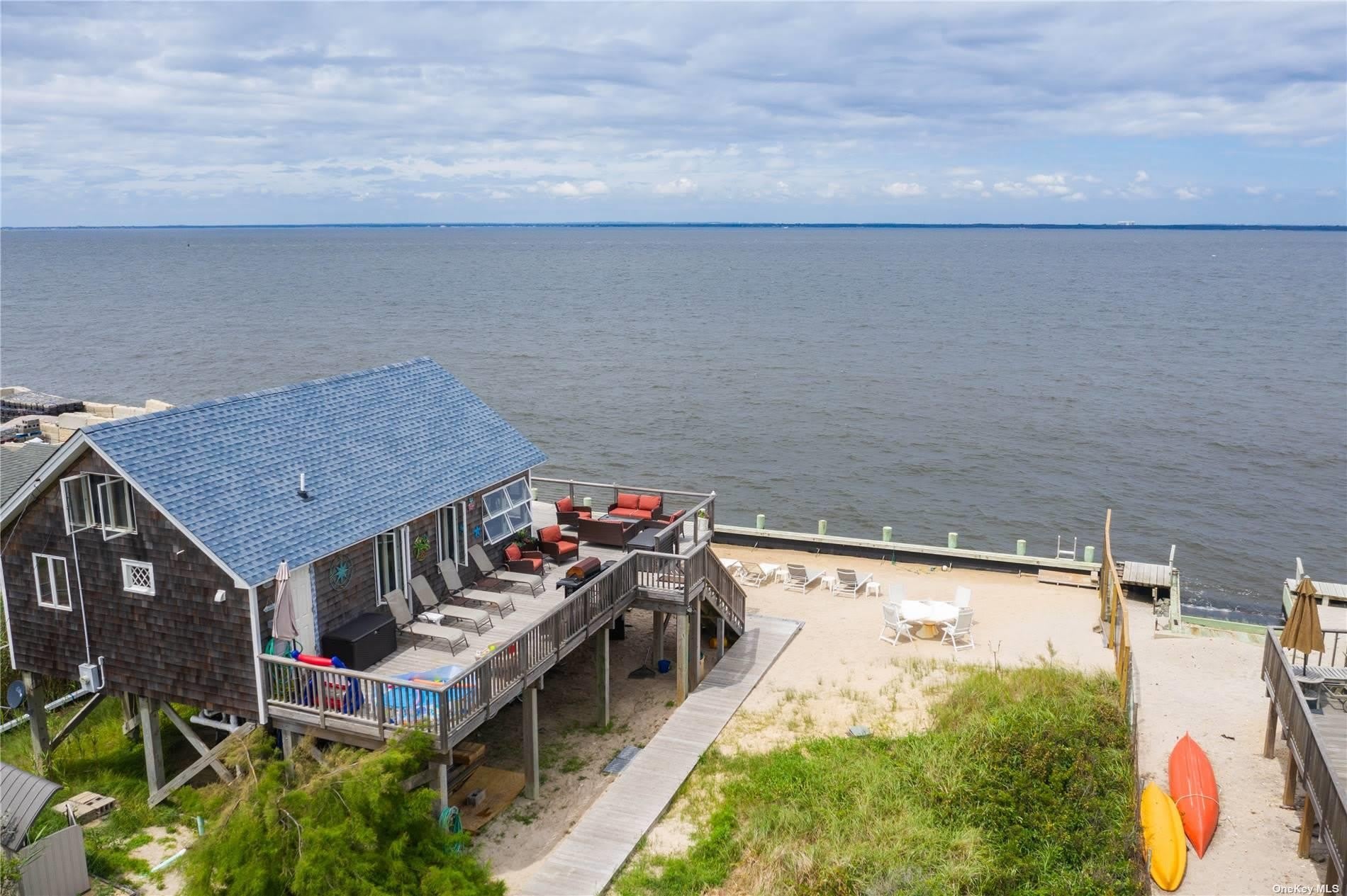 5 E Bayview – photo 3