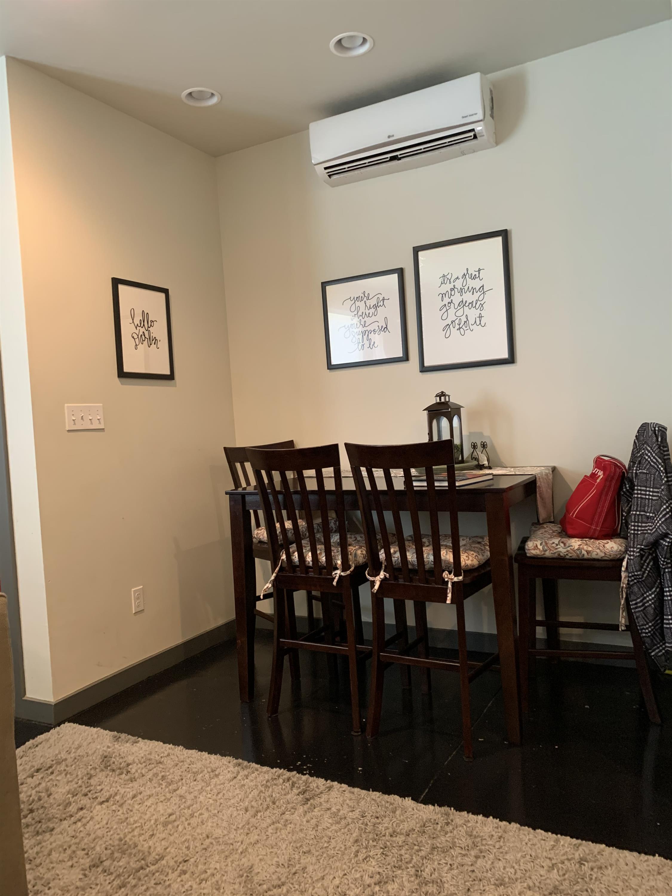 300 B North Parker Avenue – photo 4