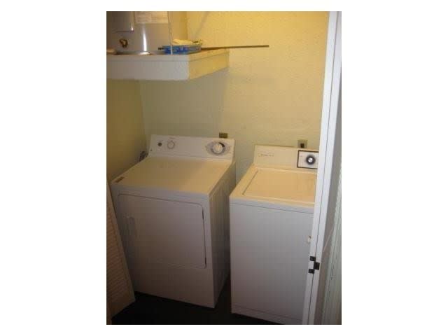 Apple Tree Condominiums N M Unit 4 – photo 5