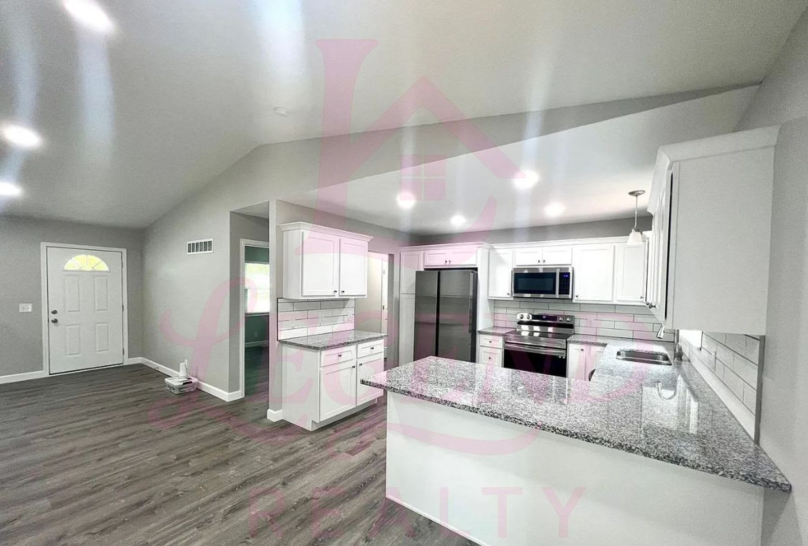 Beautifully Renovated Home on Corner Lot with Finished Walk-Out Basement – photo 5