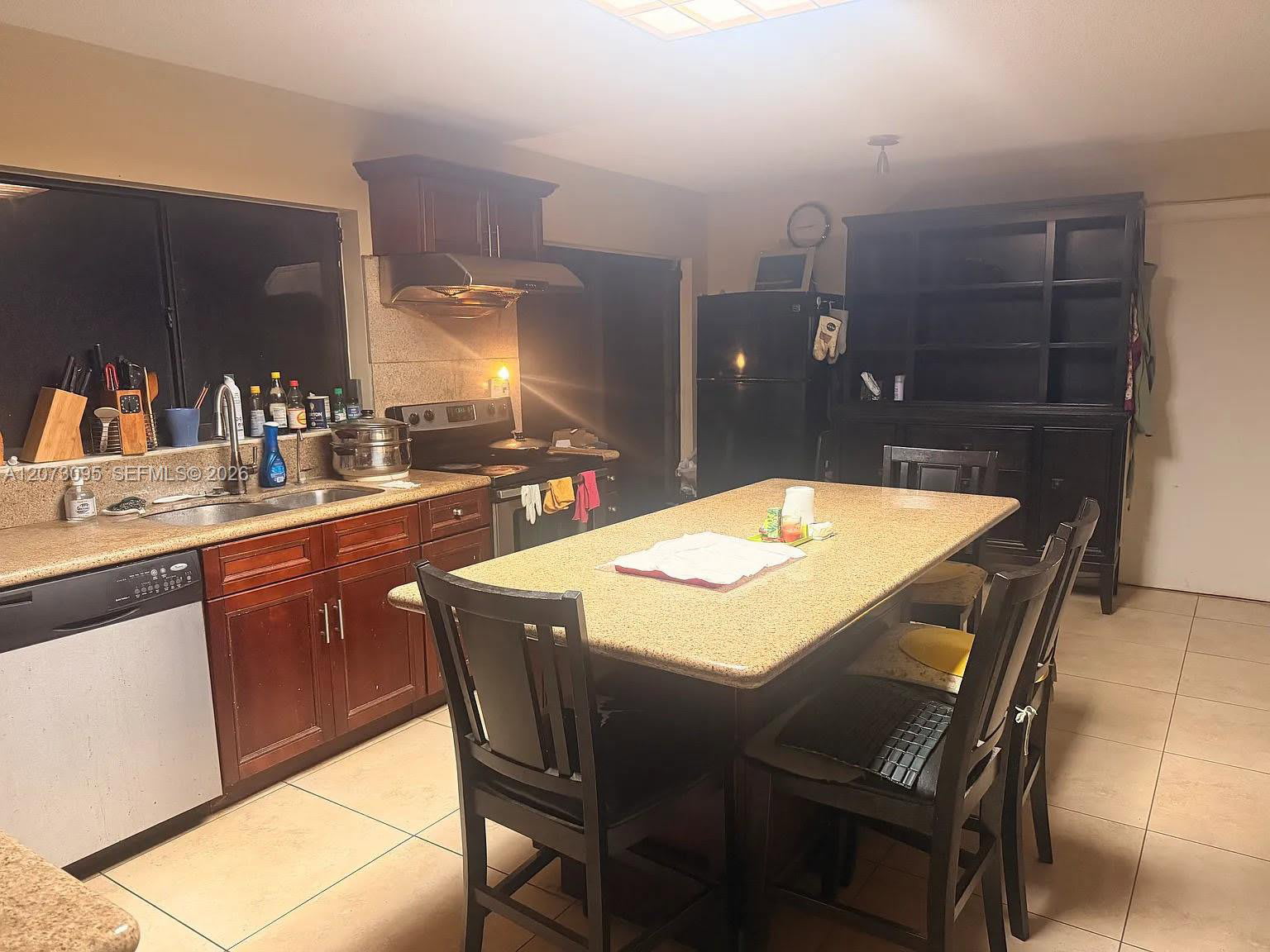 8250 Southwest 116th Street – photo 5