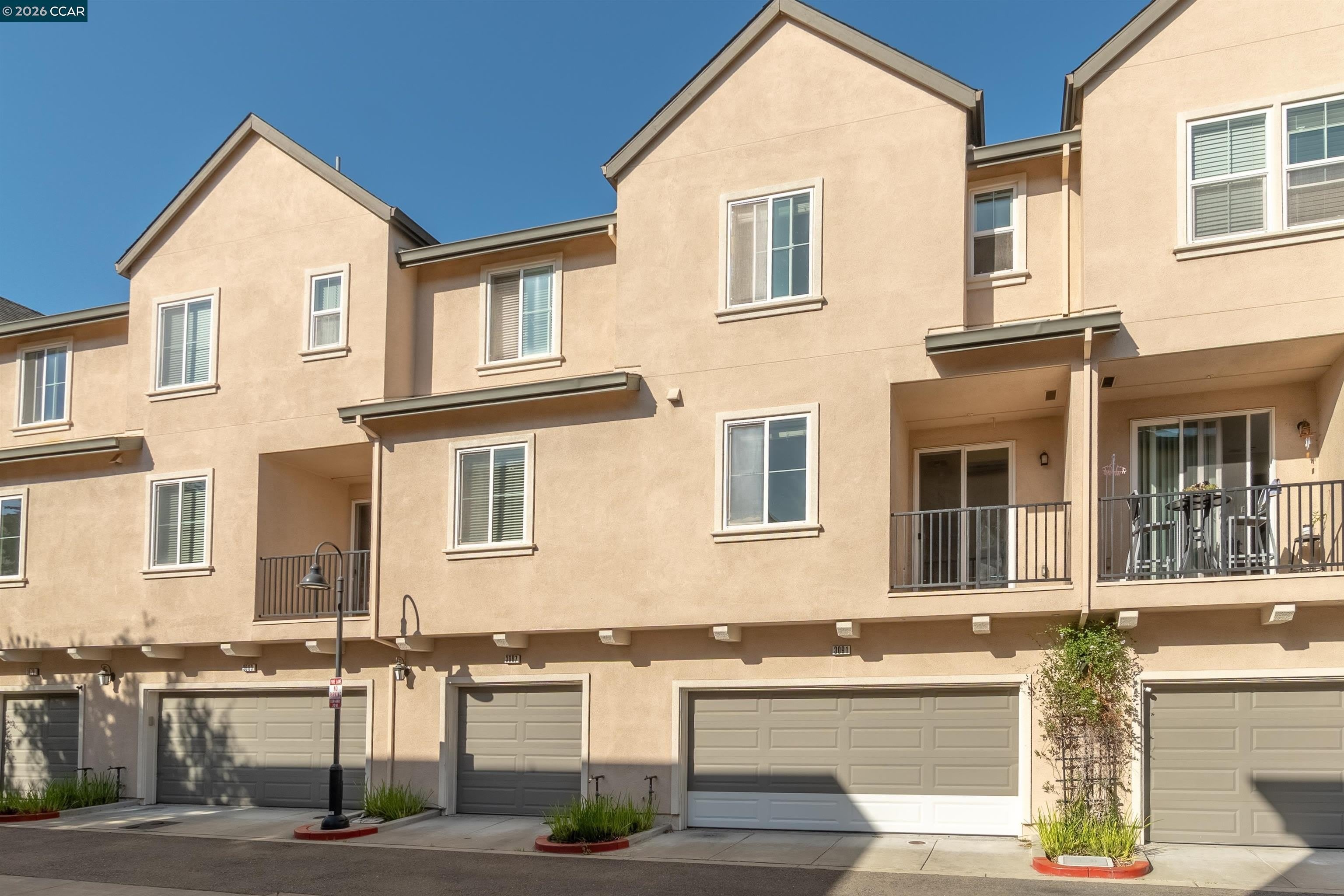 3091 Madsen St – photo 4